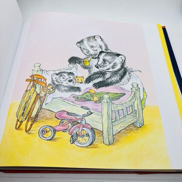 Harper Collins Treasury of Picture Book Classics VERY SPECIAL FIRST EDITION COPY - Picture 6 of 6